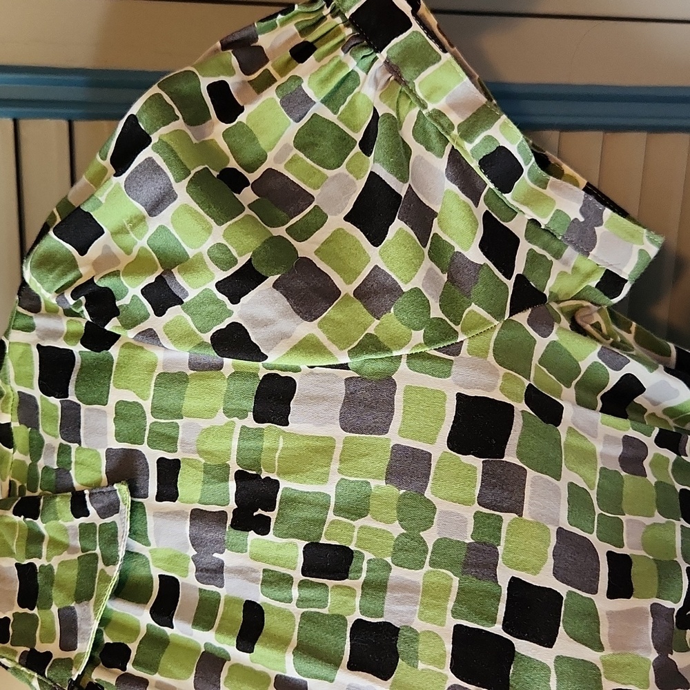 Apt. 9 Green Geometric Faux Wrap Top - Picture 7 of 14